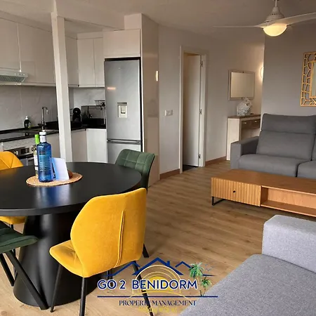 Playmon Patrick Paradise Apartment